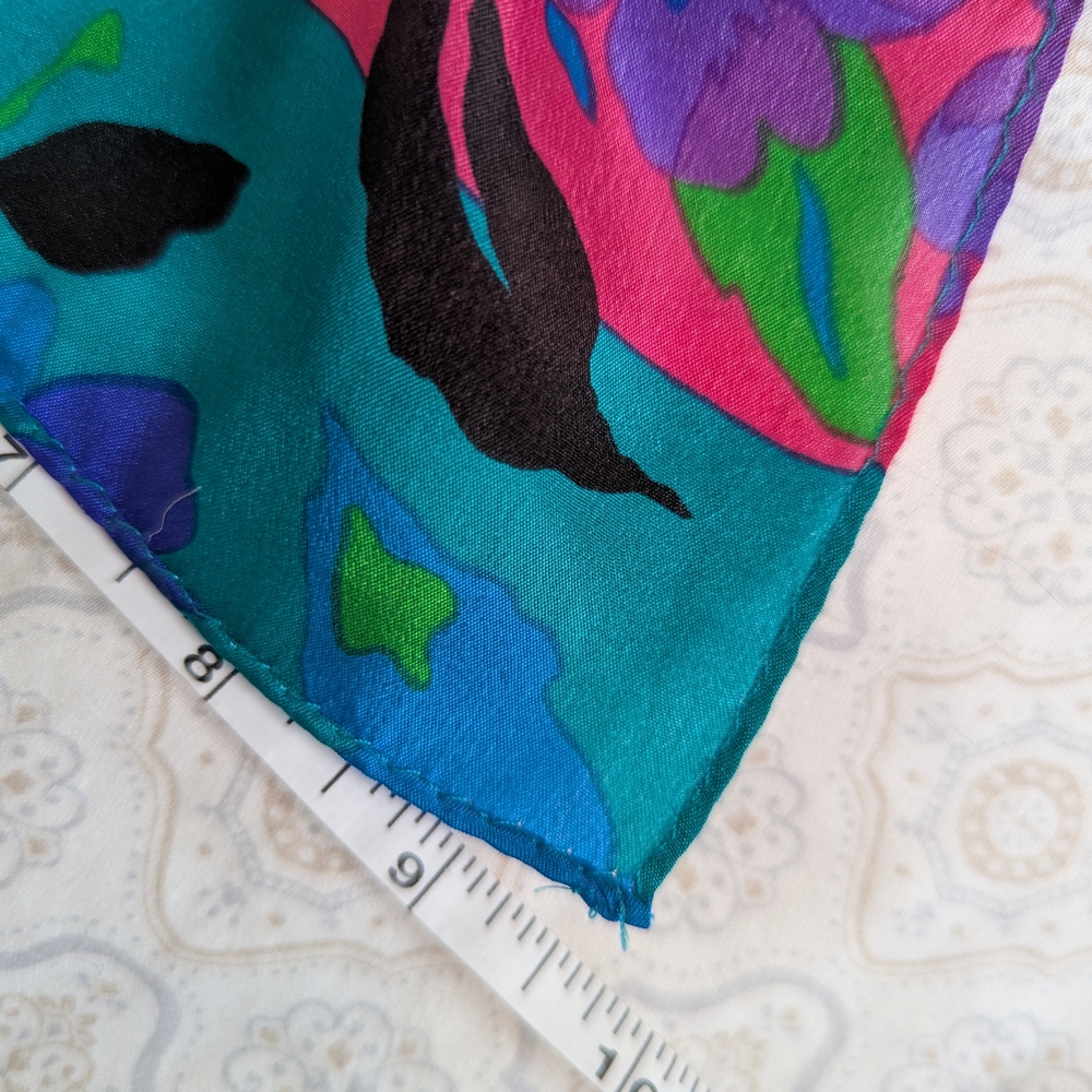Colorful Patterned Scarves Collection - Picture 8 of 16